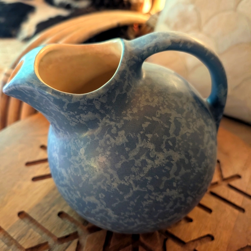 RumRill Pitcher"Vintage"Spectacular Mint Condition"